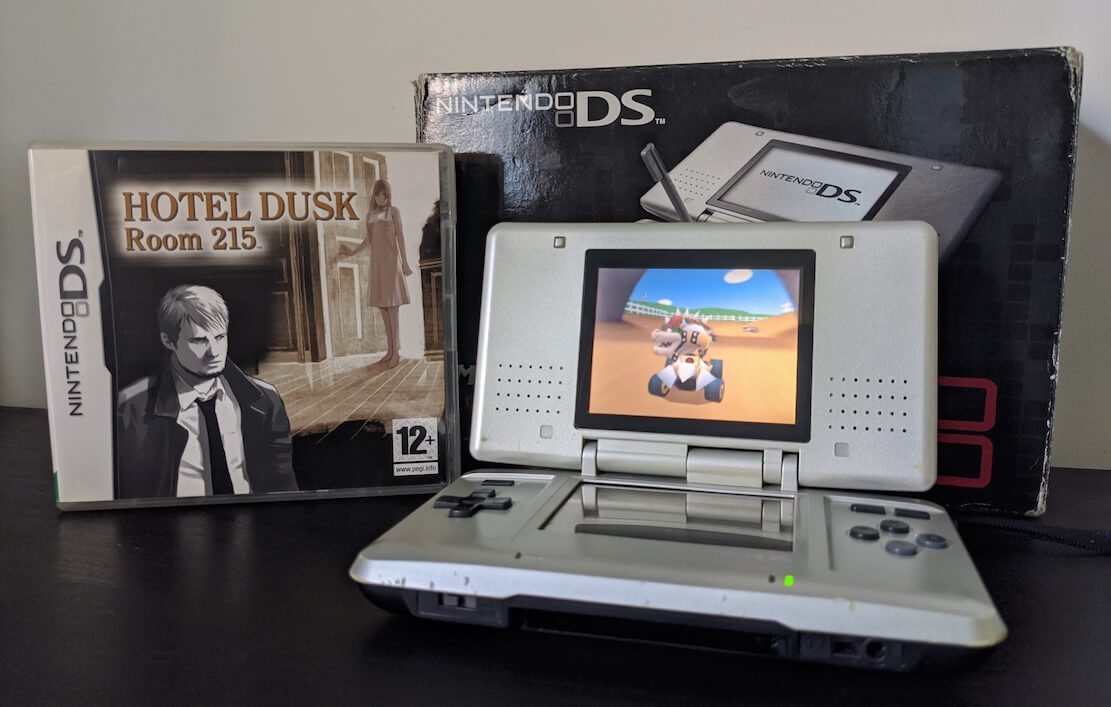 MelonDS emulator allows you to play DS games online and upscale
